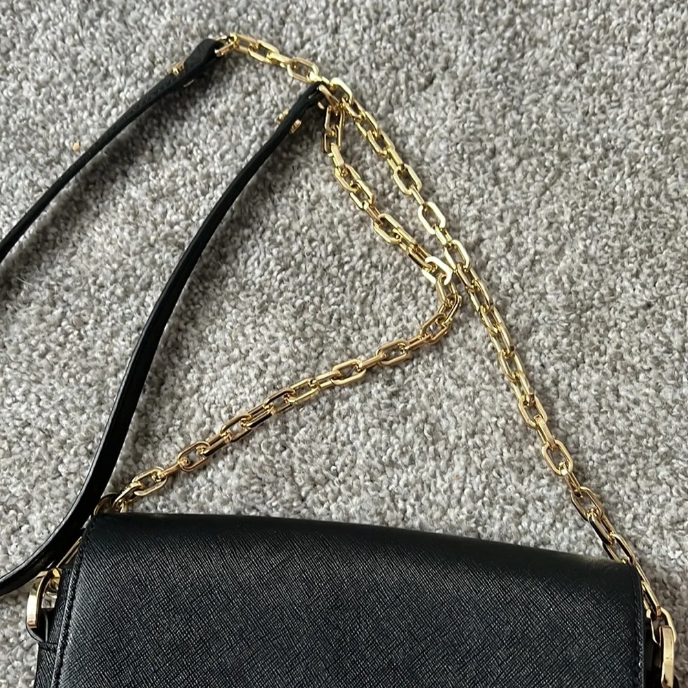 Tory Burch Saffiano Robinson Chain Crossbody - Picture 4 of 10